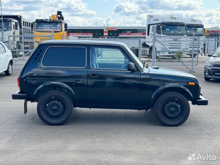 LADA 4x4 (Нива) 1.7 МТ, 2017, 140 000 км