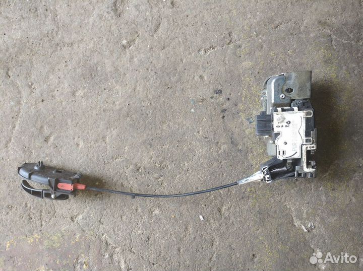 Замок двери Форд Транзит левый водительский