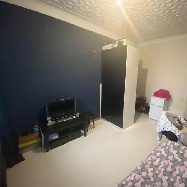 Комната 14 м² в 3-к., 3/6 эт.