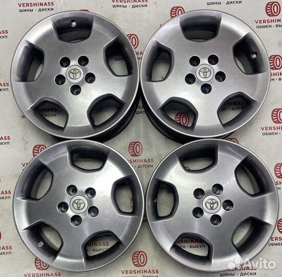 Диски оригинальные Toyota R17 5/114.3 цо 60.1 мм