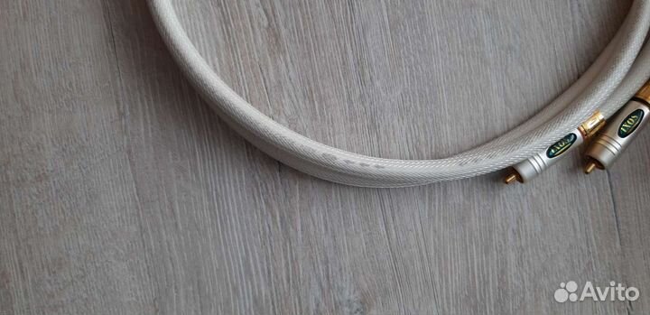 Ixos xhv 716,904,658,608 Межблочный кабель