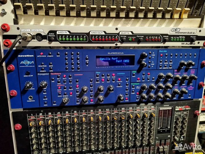 Студийное оборудование синтезаторы