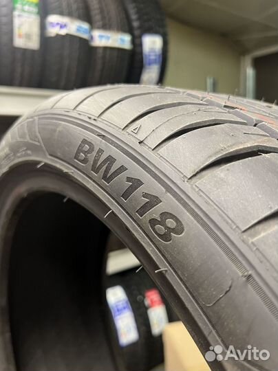 Bearway BW118 285/45 R22 и 325/40 R22 128H