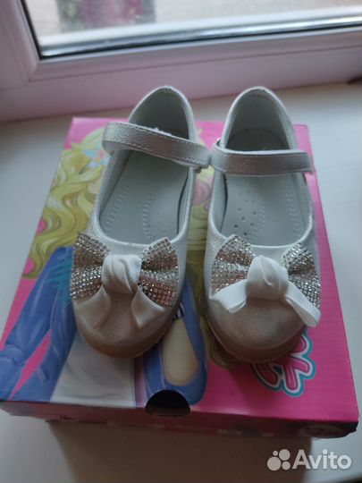 Туфельки для девочки