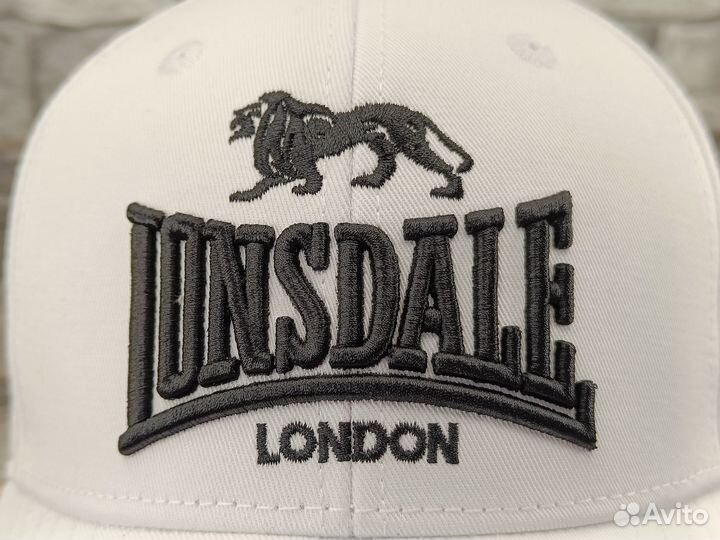 Кепка lonsdale белая