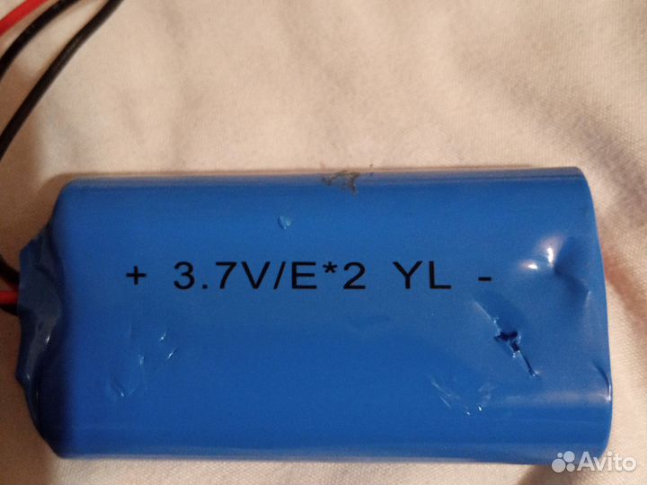 Колонка hoco + часы +АКБ 3.7V + Чехлы