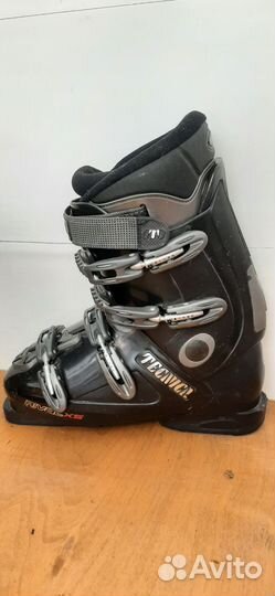 Горнолыжные ботинки