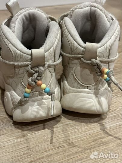 Кроссовки erke 35