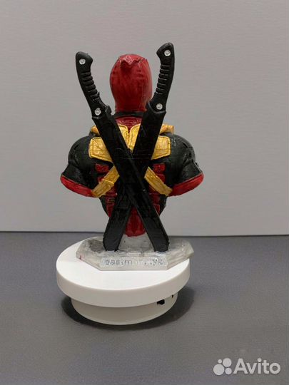 Дедпул статуэтка