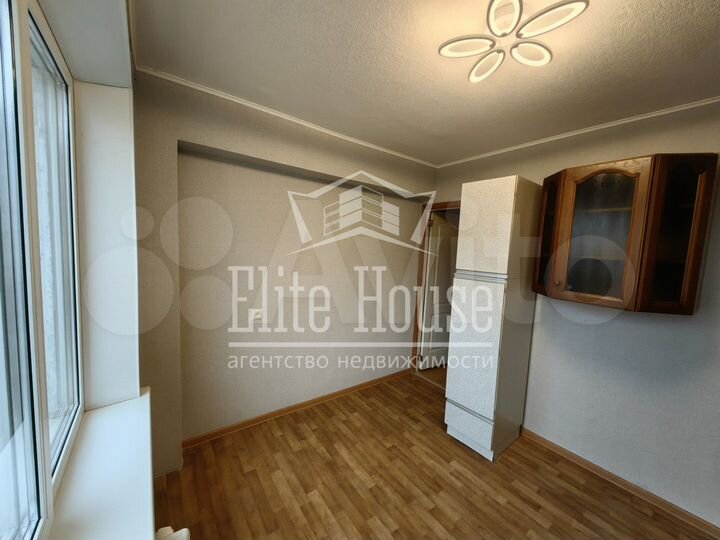 2-к. квартира, 54 м², 4/5 эт.