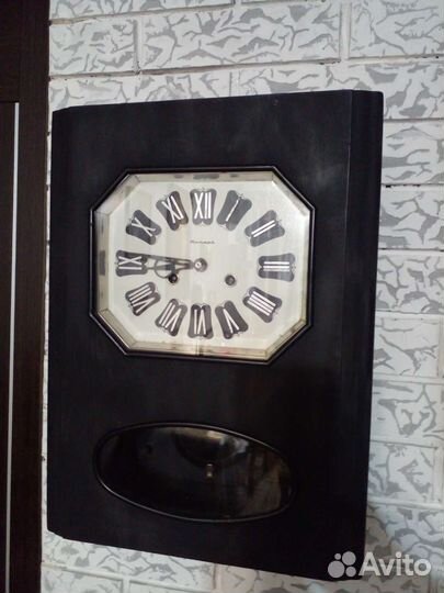 Часы настенные с боем янтарь