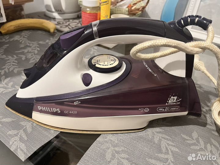 Утюг Philips GC4420