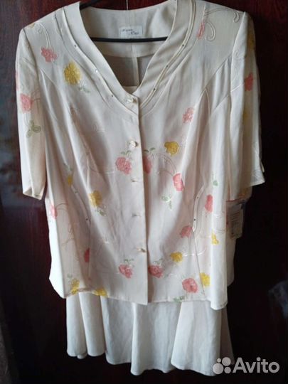 Костюм женский 58-60 размер