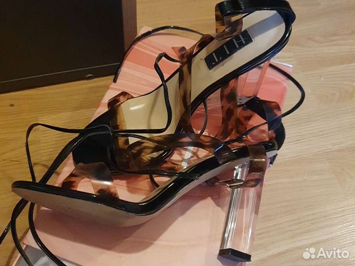 Босоножки женские 38 размер