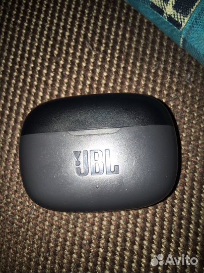 Наушники JBL