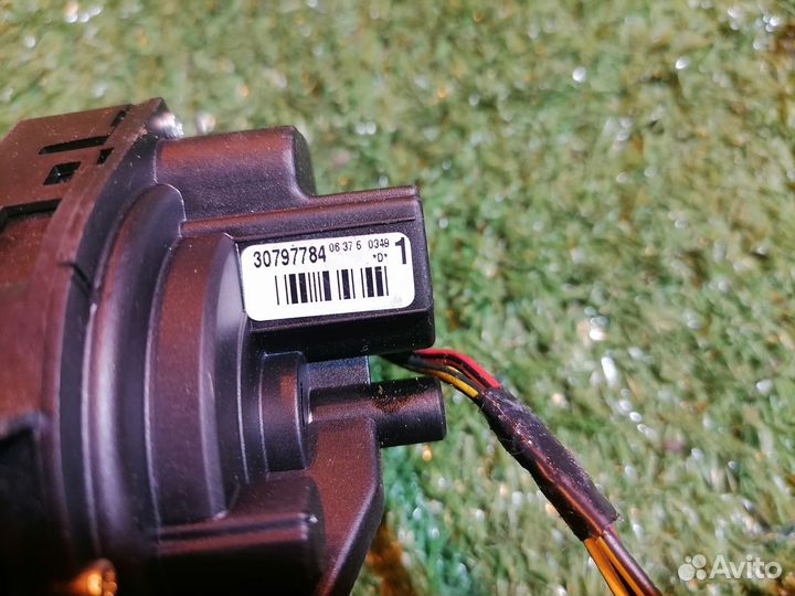 Замок зажигания 30797784 Volvo V50 MW