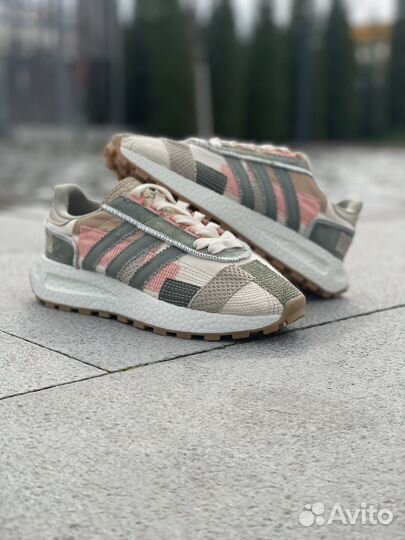 Кроссовки Adidas Retropy e5