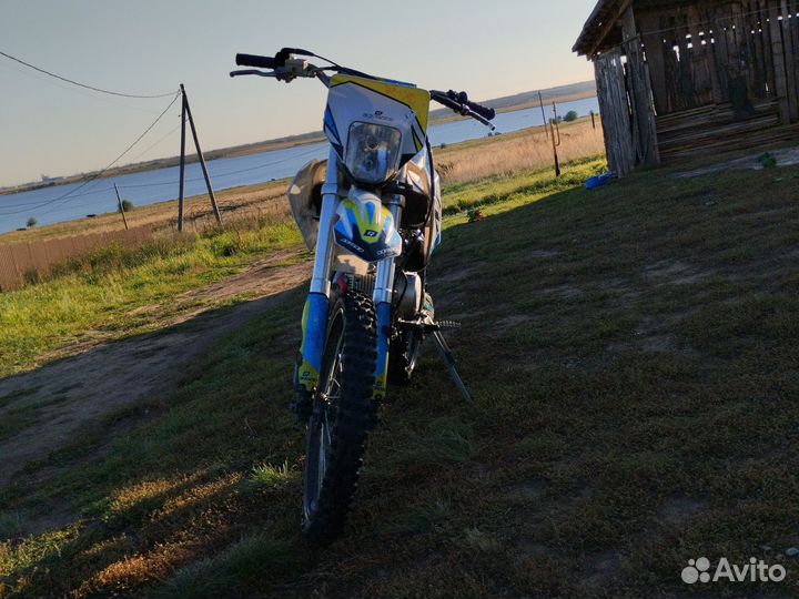 Продам питбайк