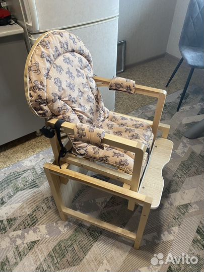 Стульчик для кормления