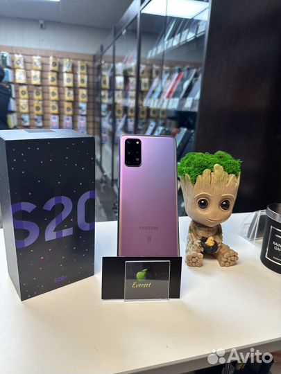 Samsung galaxy S 20 plus 8/128gb