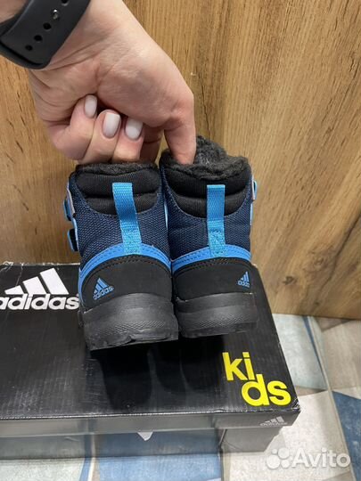 Ботинки Adidas