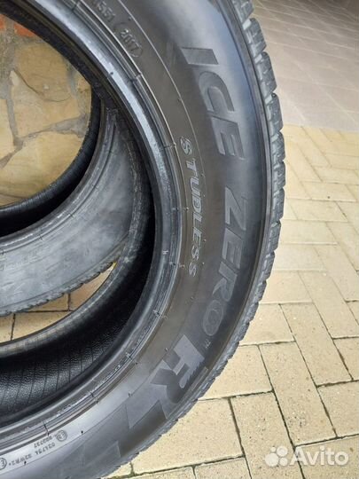 Pirelli Ice Zero FR 225/65 R17 106T