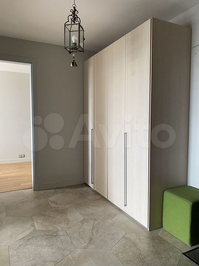 2-к. квартира, 66,2 м², 5/5 эт.