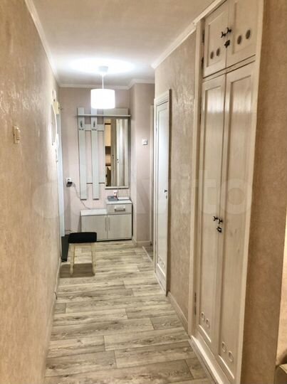 2-к. квартира, 42 м², 3/5 эт.