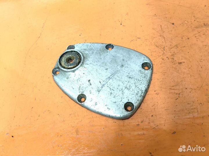 Крышка кпп Урал