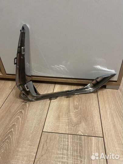 Молдинг бампера передний левый Geely Monjaro KX11