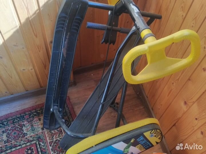 Детский снегокат с ручкой