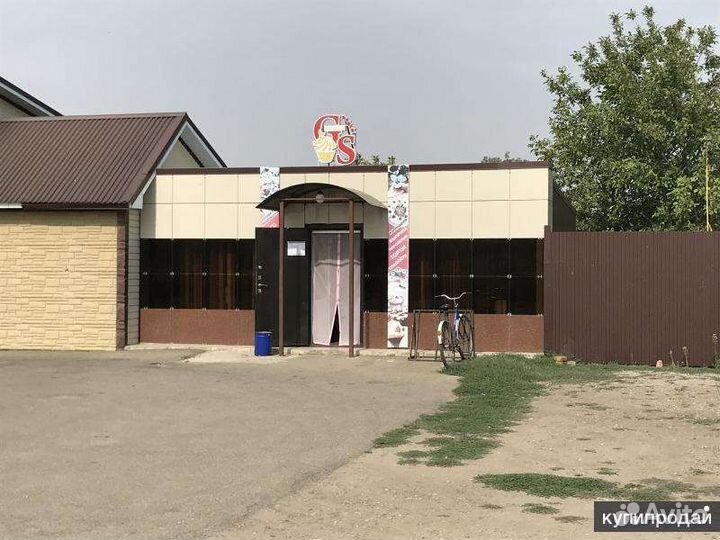 Кафе с магазином