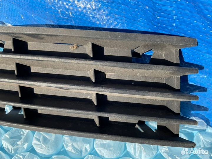 Накладка птф передняя правая Audi A4 B6/8E BGN