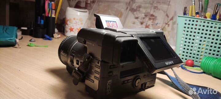 Фотоаппарат Sony Mavica FD91 (1998 год) 0,8 мп