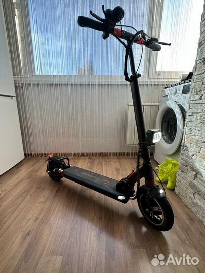 Электросамокат kugoo X1