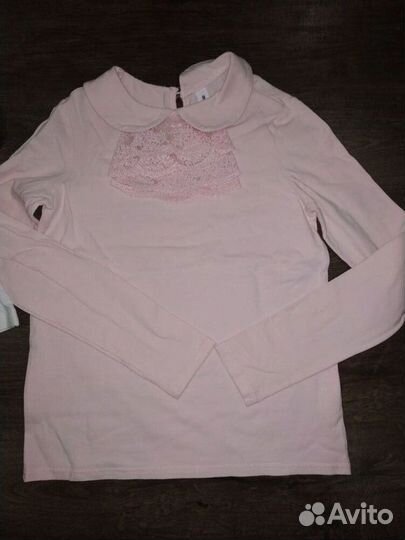 Продам блузки школьные на девочку 134/146