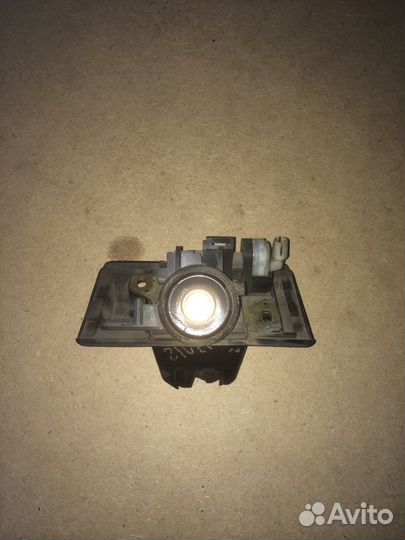 Замок, петли крышки багажника mercedes w210