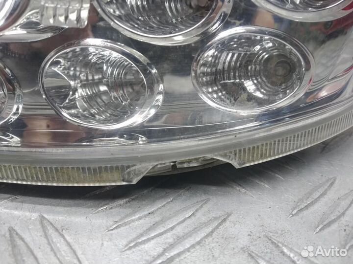 Фонарь задний правый Subaru Impreza 84912FG020