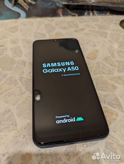 Samsung Galaxy A50, 4/64 ГБ