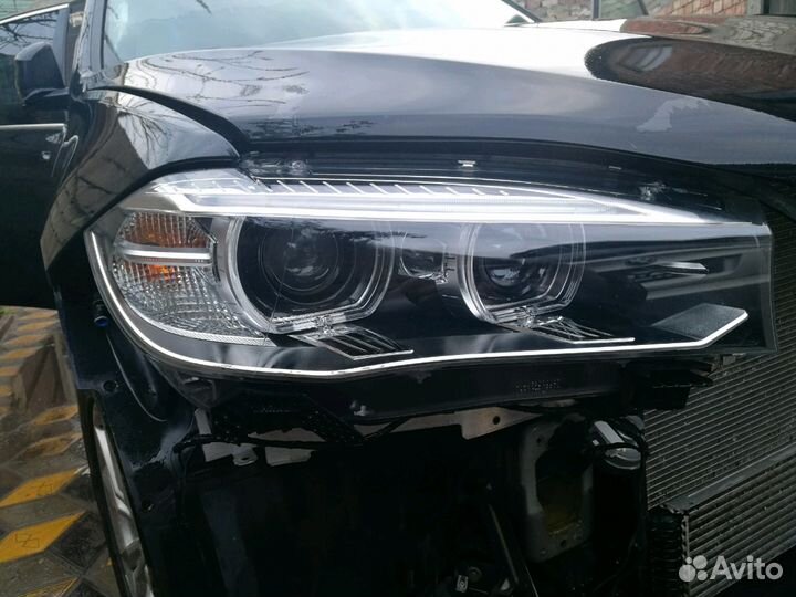 Фара Бмв ф15 левая