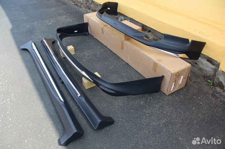 Обвес на Camry V50 / V55 2015 +, Modellista под по