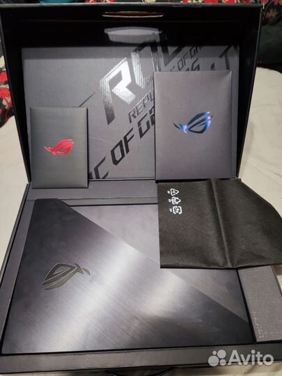 Asus ROG Zephyrus M15
