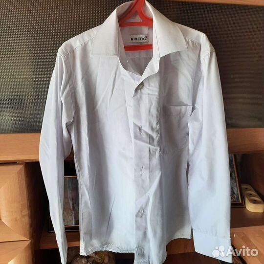 Рубашки белые для мальчика