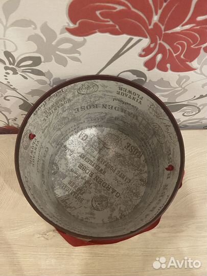 Шляпная коробка без крышки