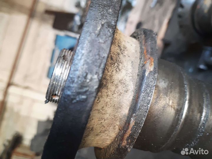 Фланец редуктора маз