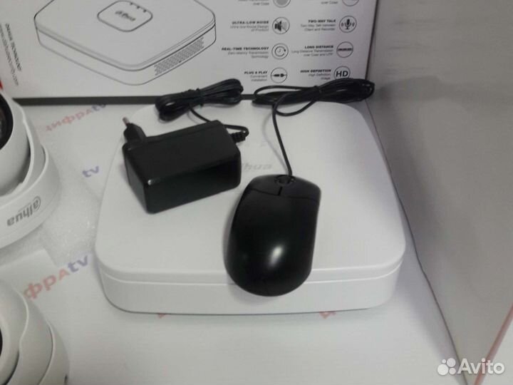 Комплект видеоналюдения 4Мп Dahua 8 камер