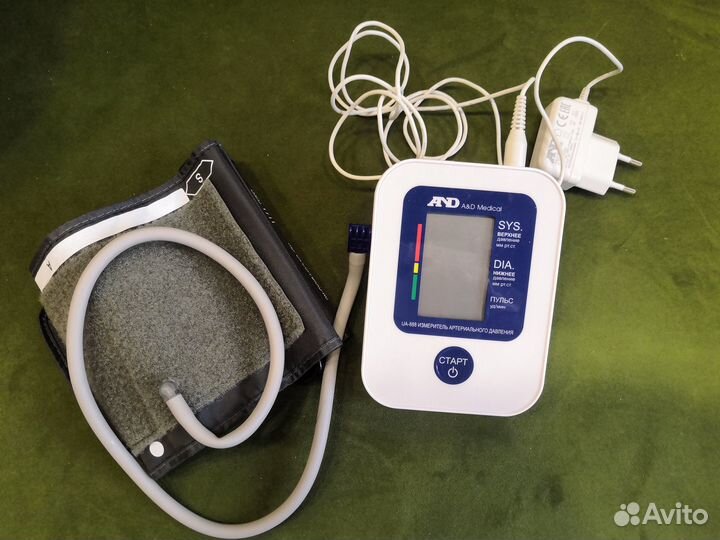 Автоматический тонометр AND UA-888