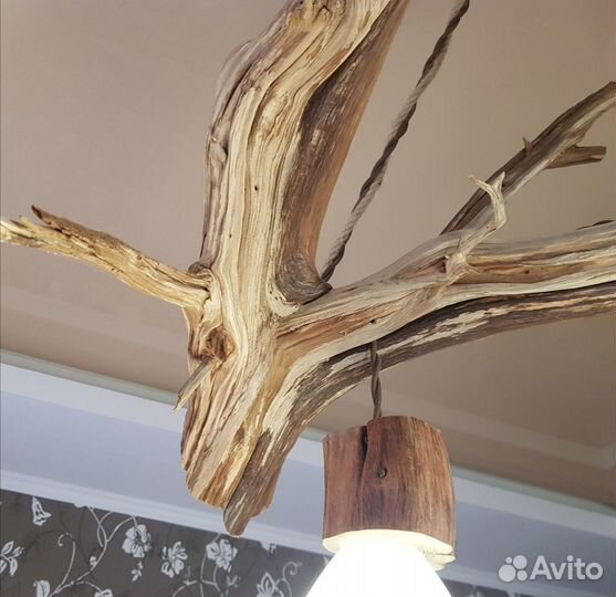 Люстра из веток и коряг можжевельника