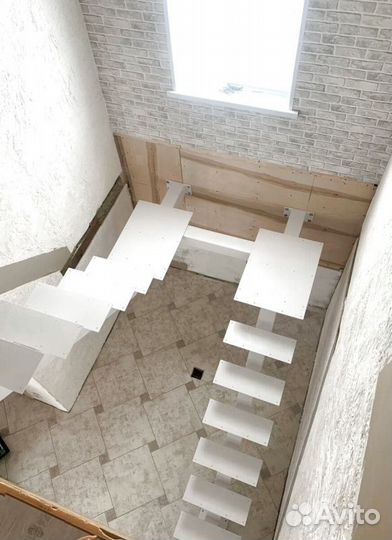 Лестница металлическая. На рынке 10 лет