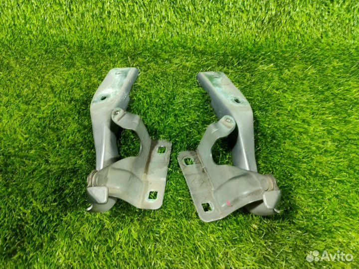 Петля капота Renault Samsung Qm5 HY0 2010